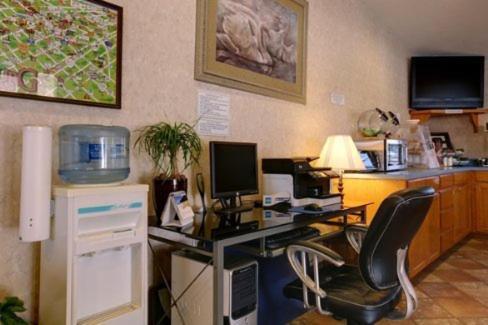 Edinburg Executive Inn Dış mekan fotoğraf
