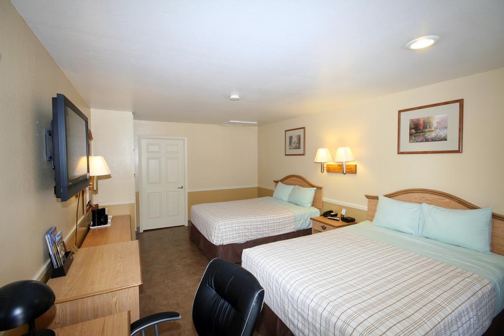 Edinburg Executive Inn Dış mekan fotoğraf